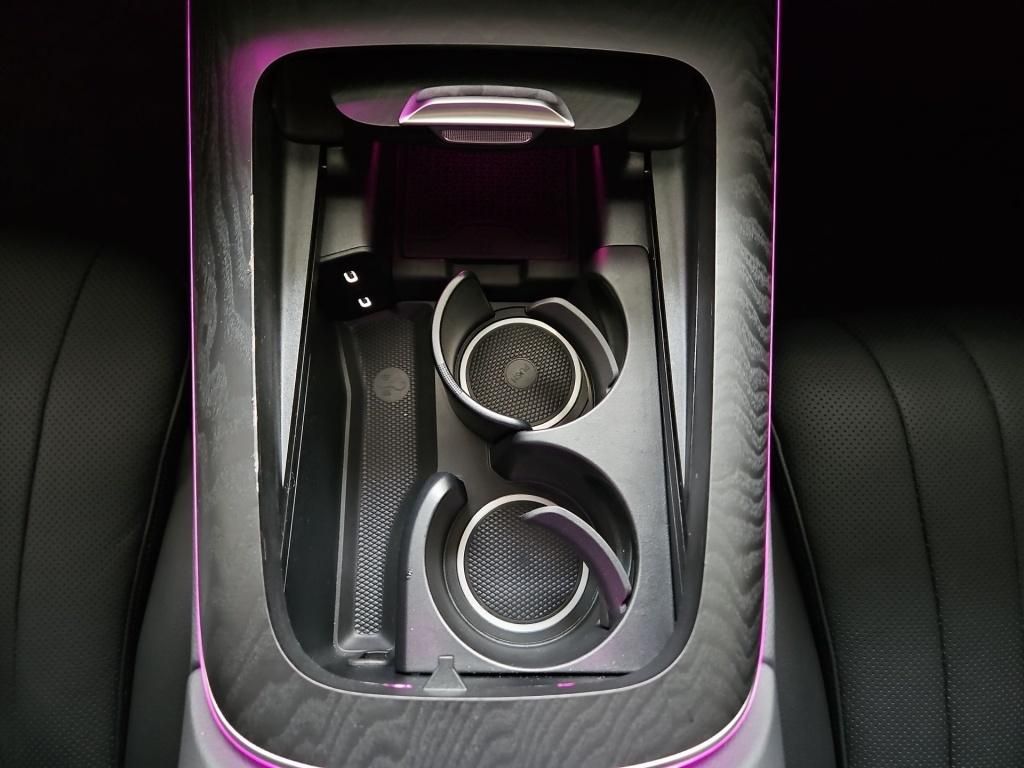 Fahrzeugabbildung Mercedes-Benz E 450 dT 4M Avantg. AHK ACC Sitzklima Pano 360°