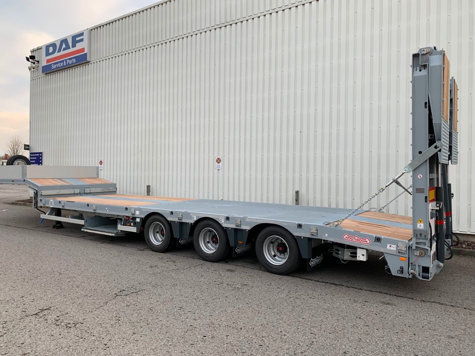 Fahrzeugabbildung Nooteboom OSDS-Semi-Tieflader