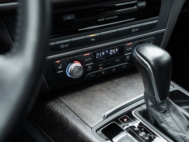 A6 Avant 3.0 TDI clean diesel quattro RFK+AHK+NA