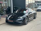 Porsche Taycan 4S / Wärmepumpe / Head Up / Inno Drive... - schwarze Porsche Taycan