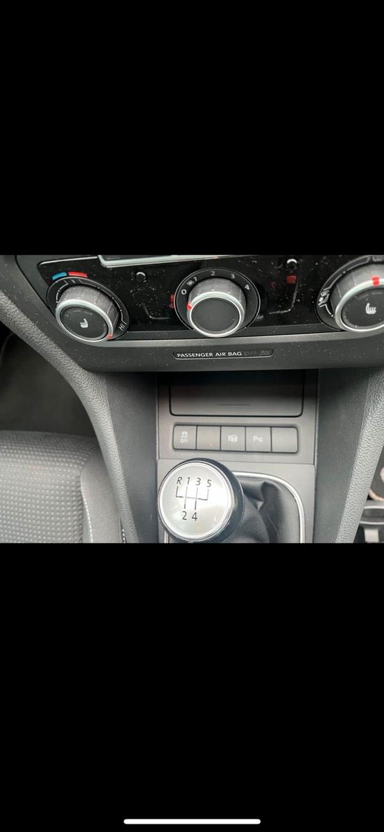 Volkswagen Golf 2011 — photo 7