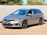Toyota Auris Team D Touring Sports 1,6-l-D-4D - Toyota Auris Touring Sports mit Diesel-Antrieb