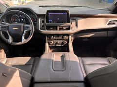 CHEVROLET Suburban 5.3l V8 Premier 4x4*LED*Panodach