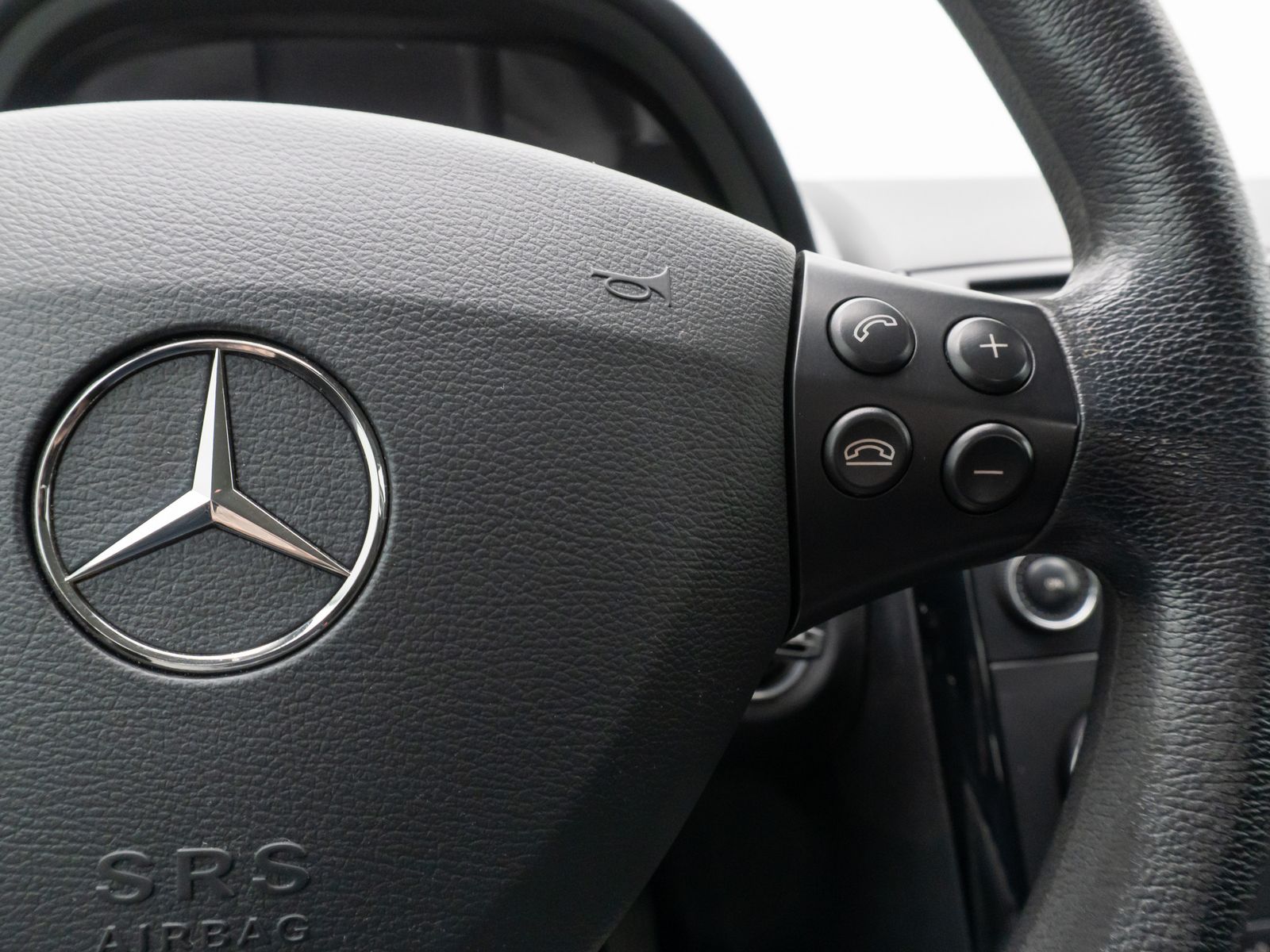 Fahrzeugabbildung Mercedes-Benz A A 180 CDI Berganfahr Sitzheizung RegenSensor