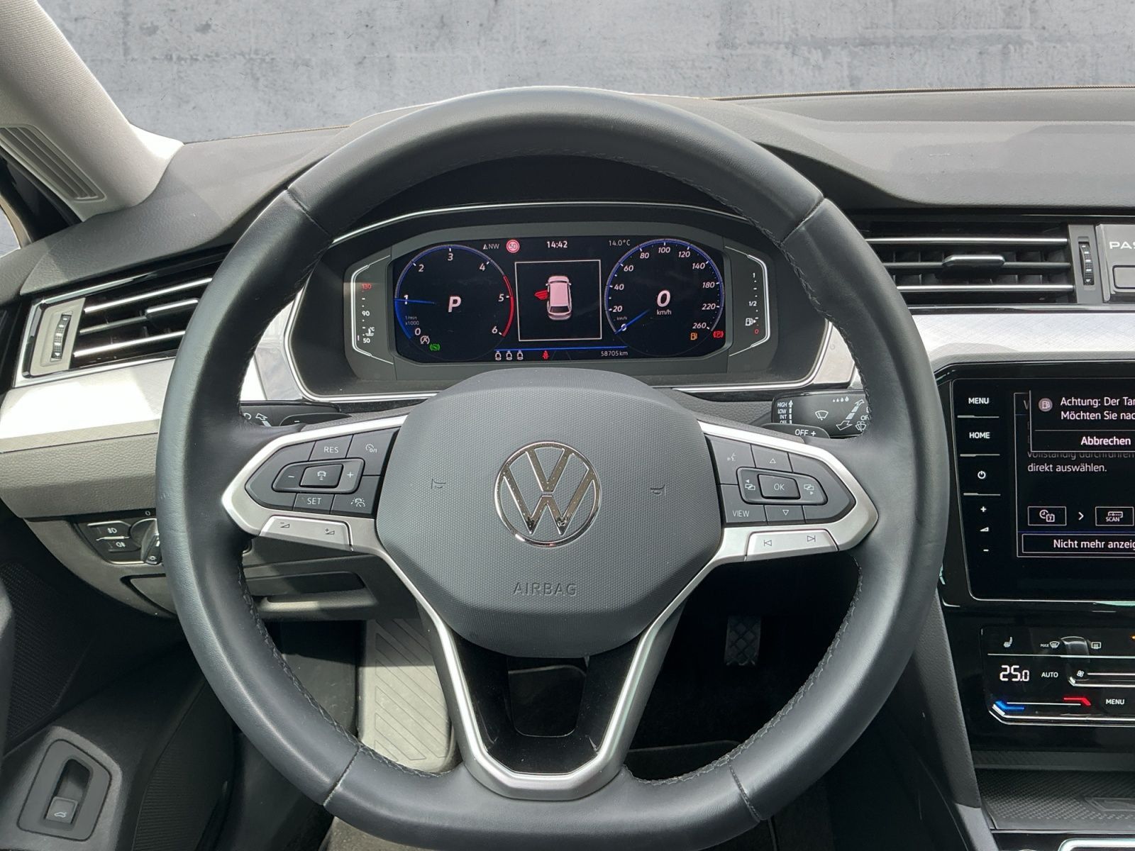Volkswagen Passat Variant - Bild 10
