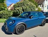MINI Cooper S Favoured +XL Paket+WKR+Wartungspaket