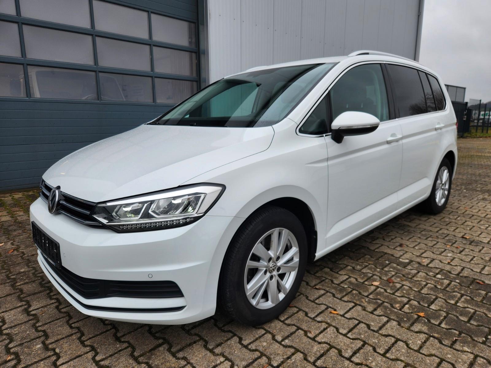 Volkswagen Touran Comfortline LM/ACC/LED/SHZ/APP/1.Hand