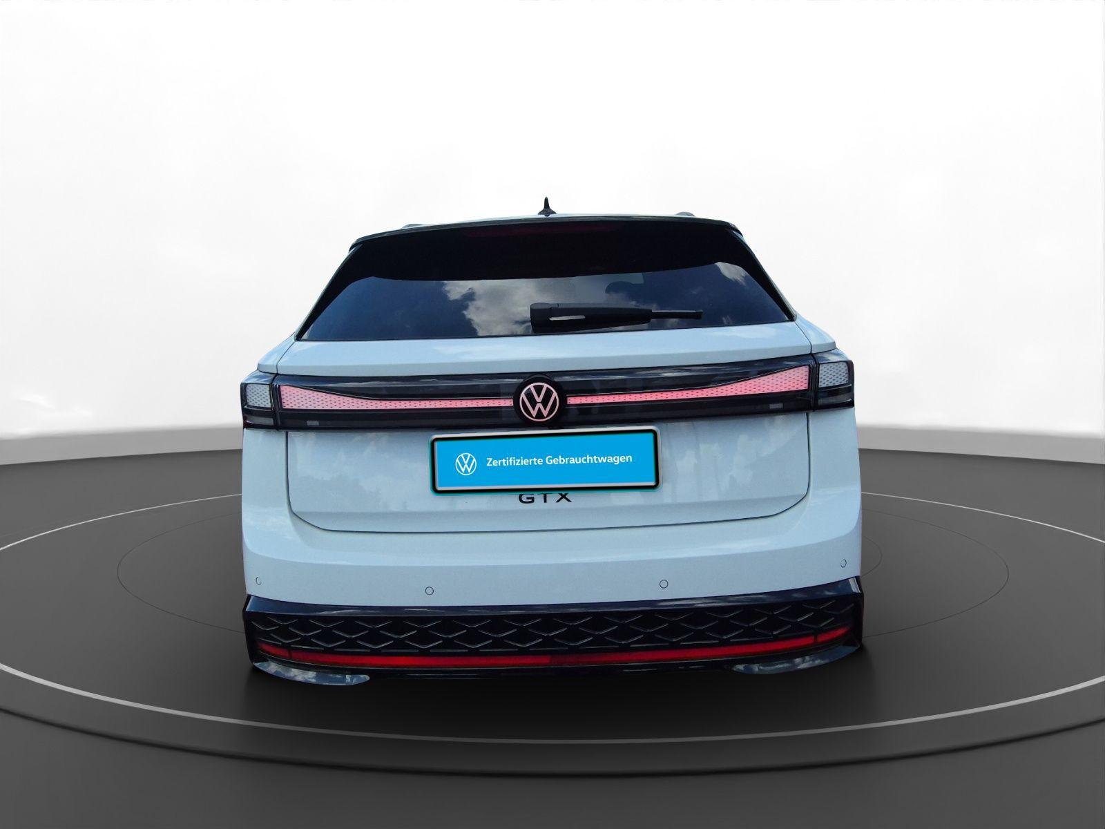 Volkswagen ID.7 Tourer GTX 340ps 4Motion AHK Pano Harman Wä