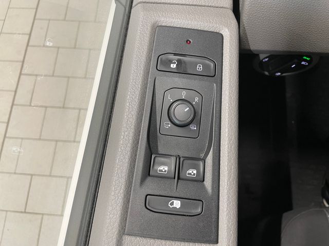 T6.1 Transporter Kasten 2.0 TDI RFK SHZ KLIMA