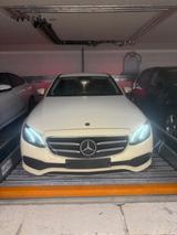 Mercedes-Benz E 220 d 4MATIC Autom. -