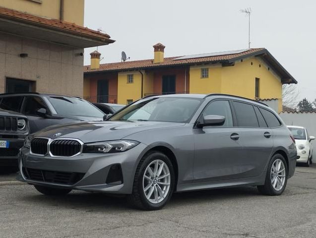 BMW 320 d XDrive LIVE COCKPIT PROF-LED -Listino 