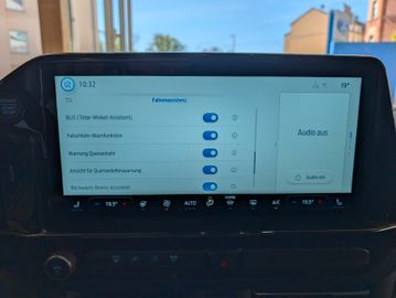 Ford Tourneo Custom Tit. 2.0 L2 NEUES MODELL