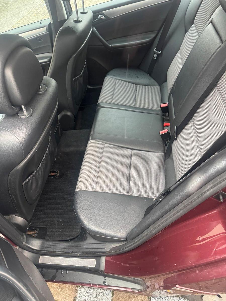 Mercedes-Benz C180 2007 — photo 10