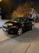 Ford S-MAX Titanium 2.0 TDCi - Ford S-Max Gebrauchtwagen in Bielefeld