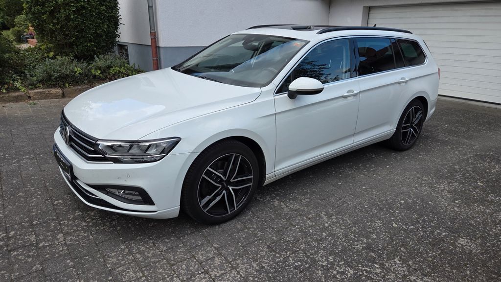 Image of Volkswagen Passat Variant
