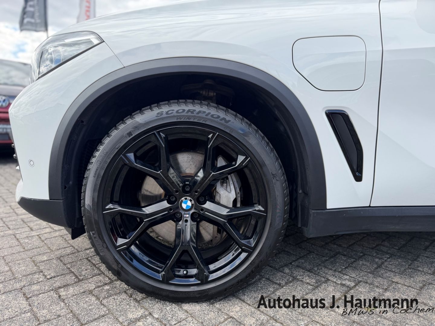 BMW X5 xDrive 45e *LASER*PANO*360°*LUFTF.*H&K* imagem 3
