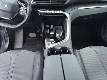Peugeot 3008 - 11