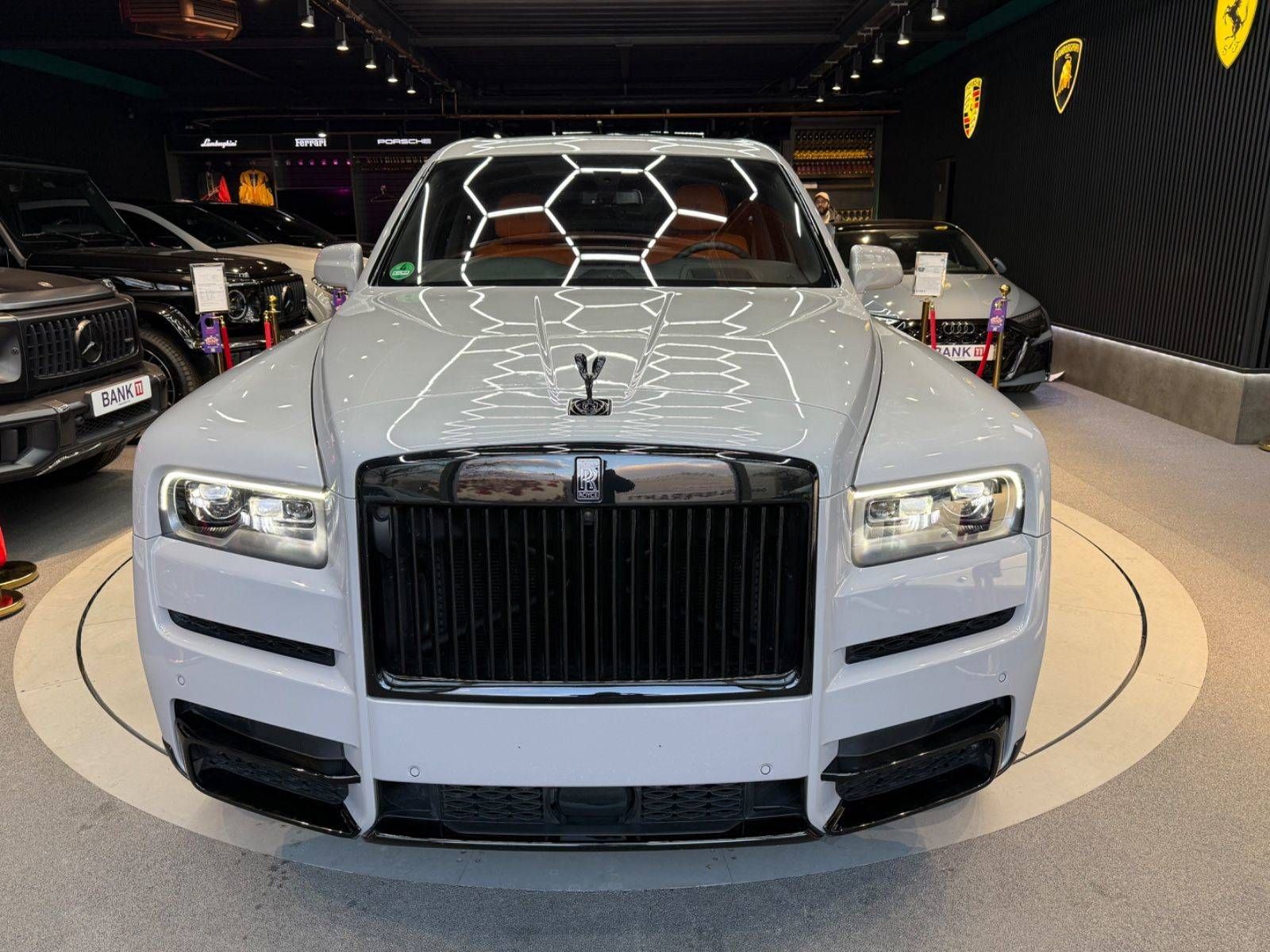 ROLLS ROYCE Cullinan