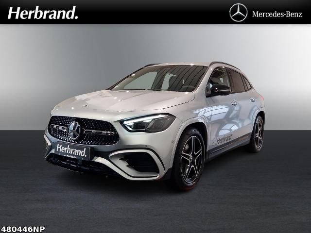 Mercedes-Benz GLA 200  +AMG+NIGHT+MULTIBEAM+DISTRONIC+