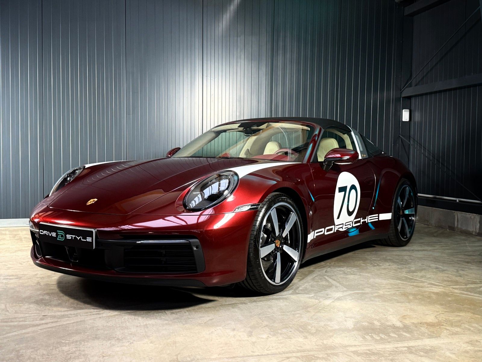 Fahrzeugabbildung Porsche 911 Targa 4 S Heritage Design Edition + N1. 173