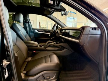 Porsche Cayenne - 11
