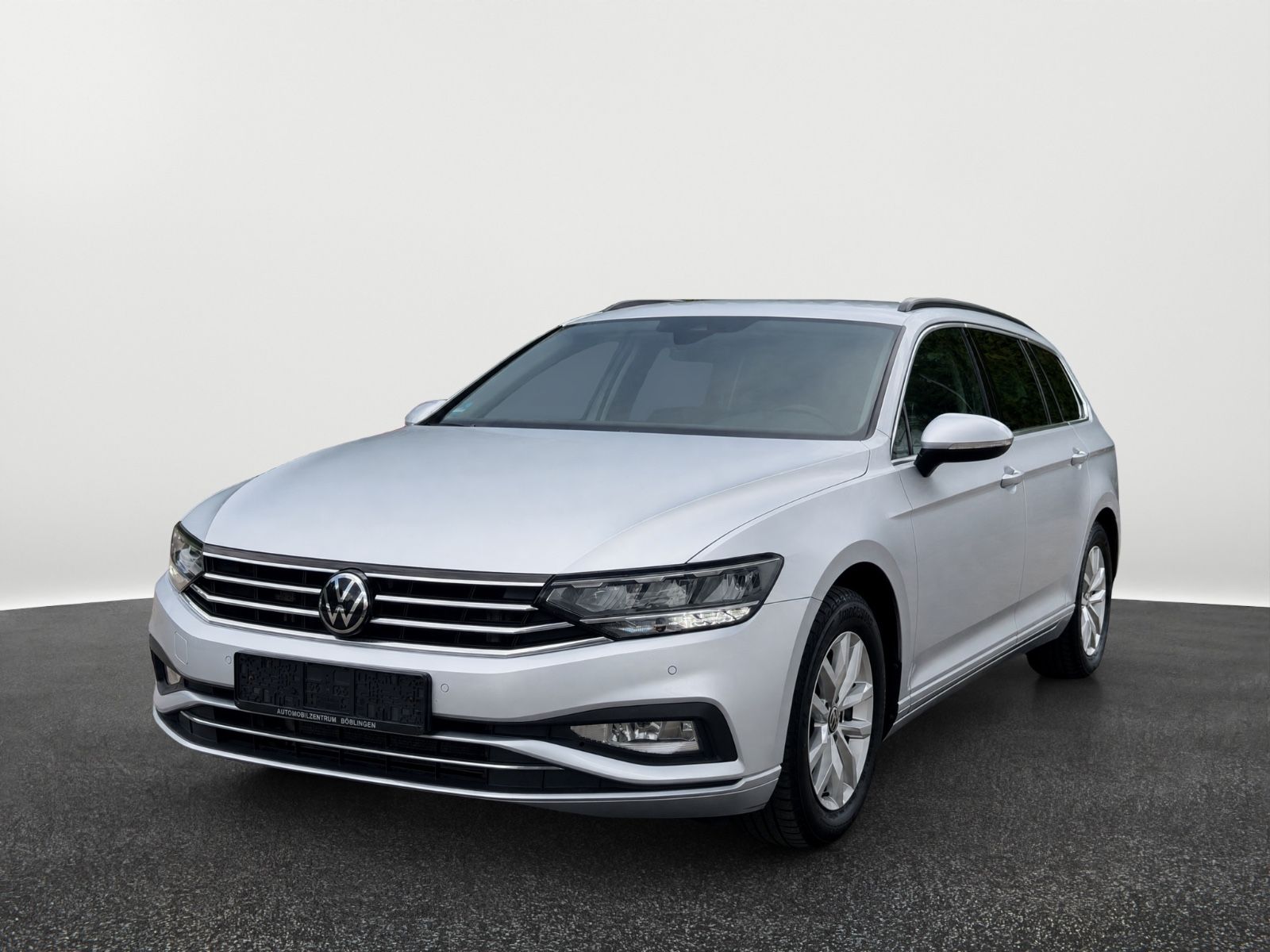 Volkswagen Passat Variant - 1