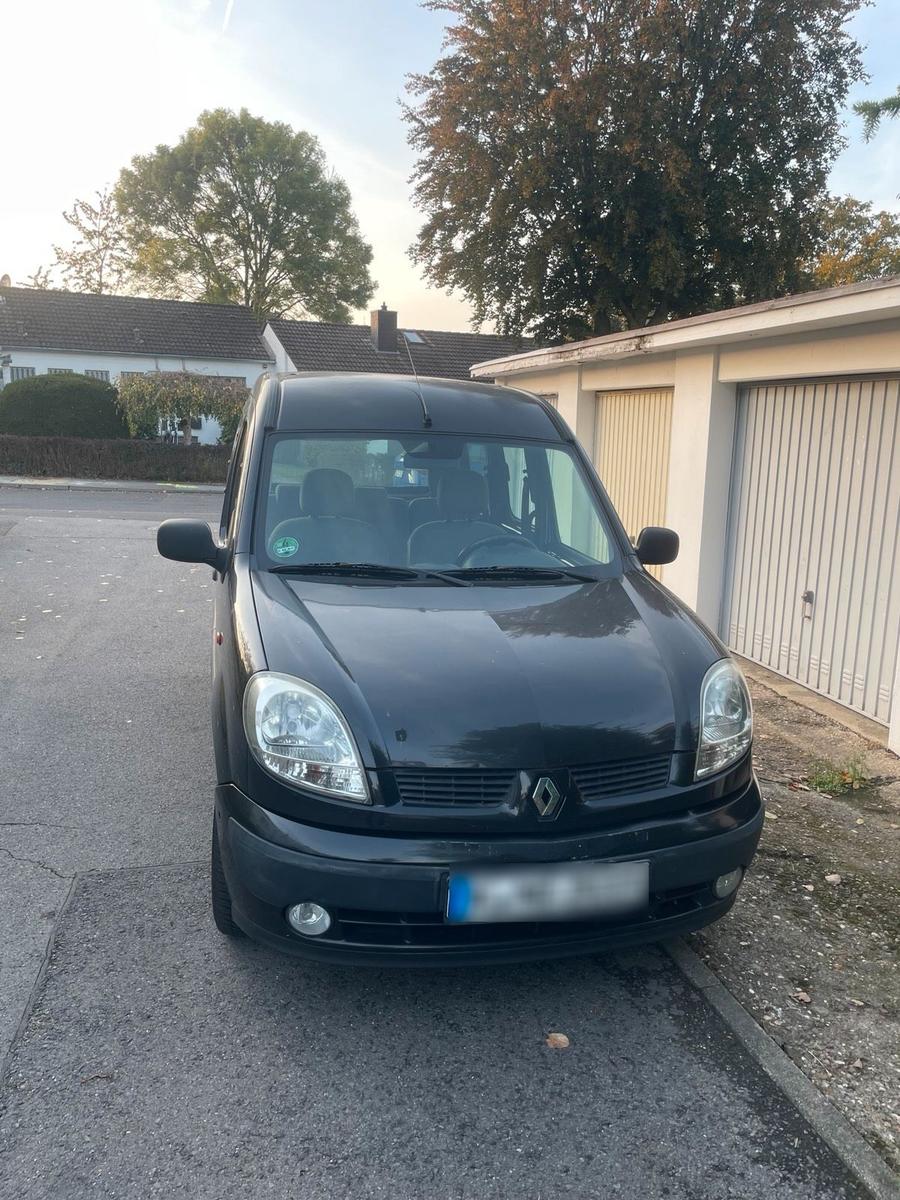 Renault Kangoo 2006 — вигляд ззаду