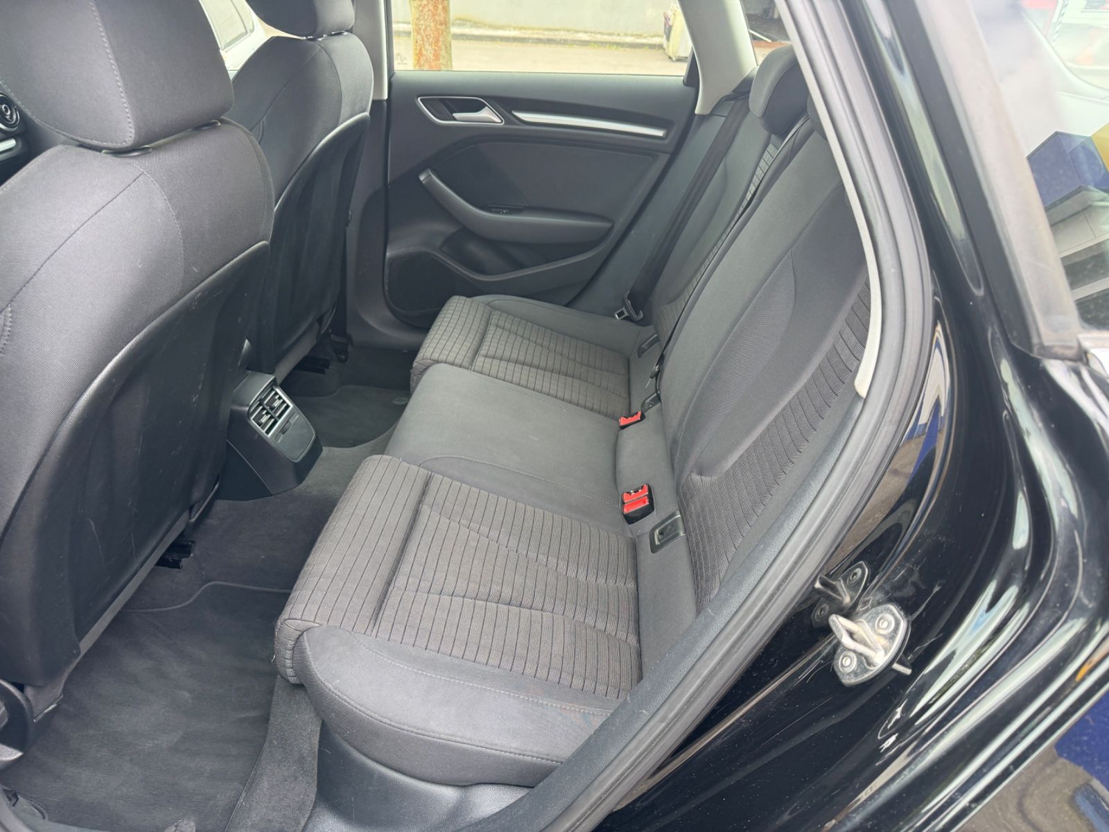 Fahrzeugabbildung Audi A3 Sportback ambition Bi-Xenon+Navi