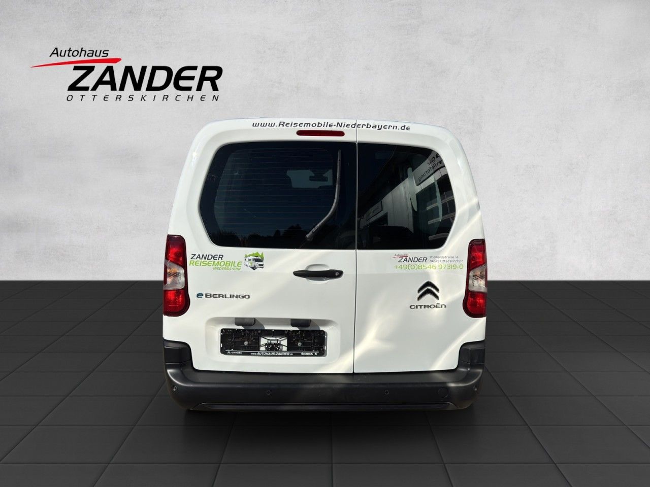 Fahrzeugabbildung Citroën Berlingo Kasten Club Elektromotor L2 / Lang