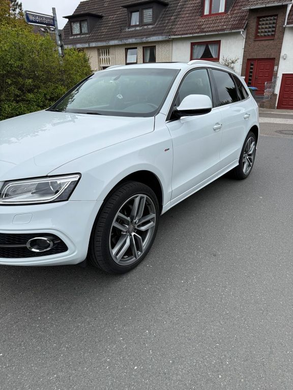 Image of Audi Q5