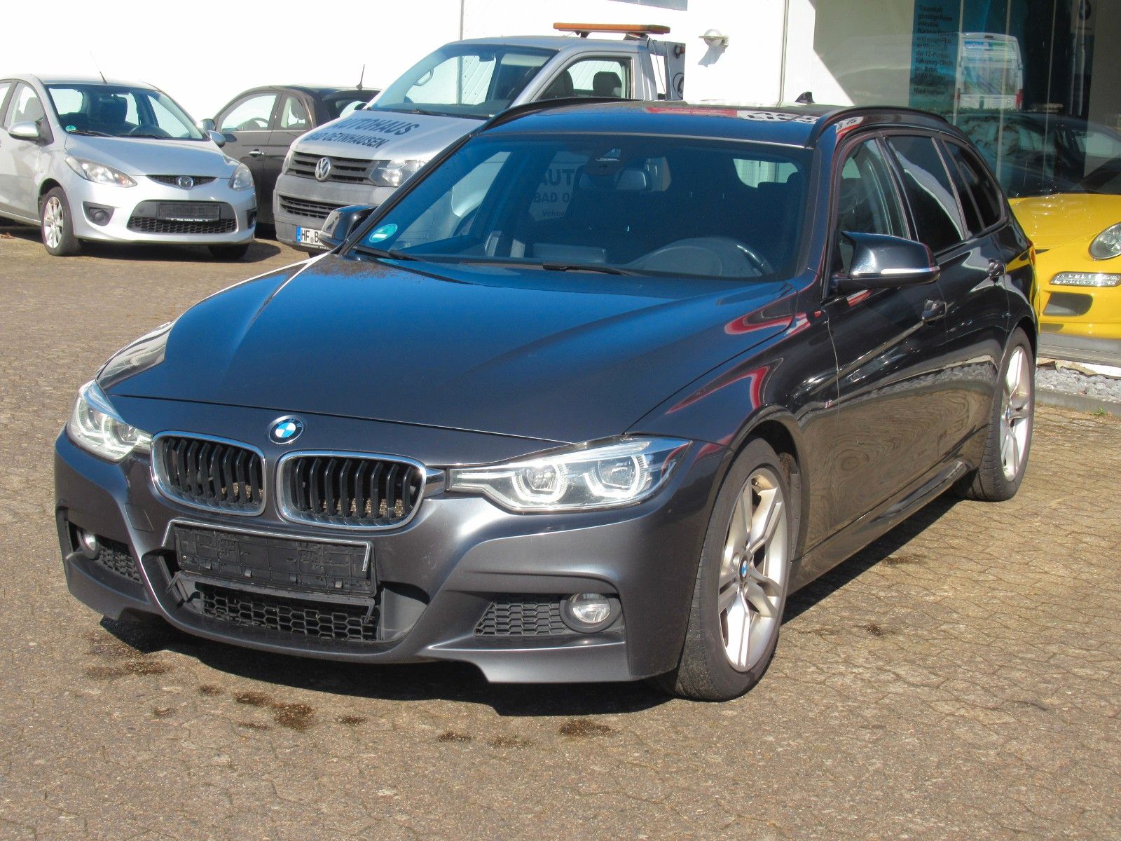 BMW 330