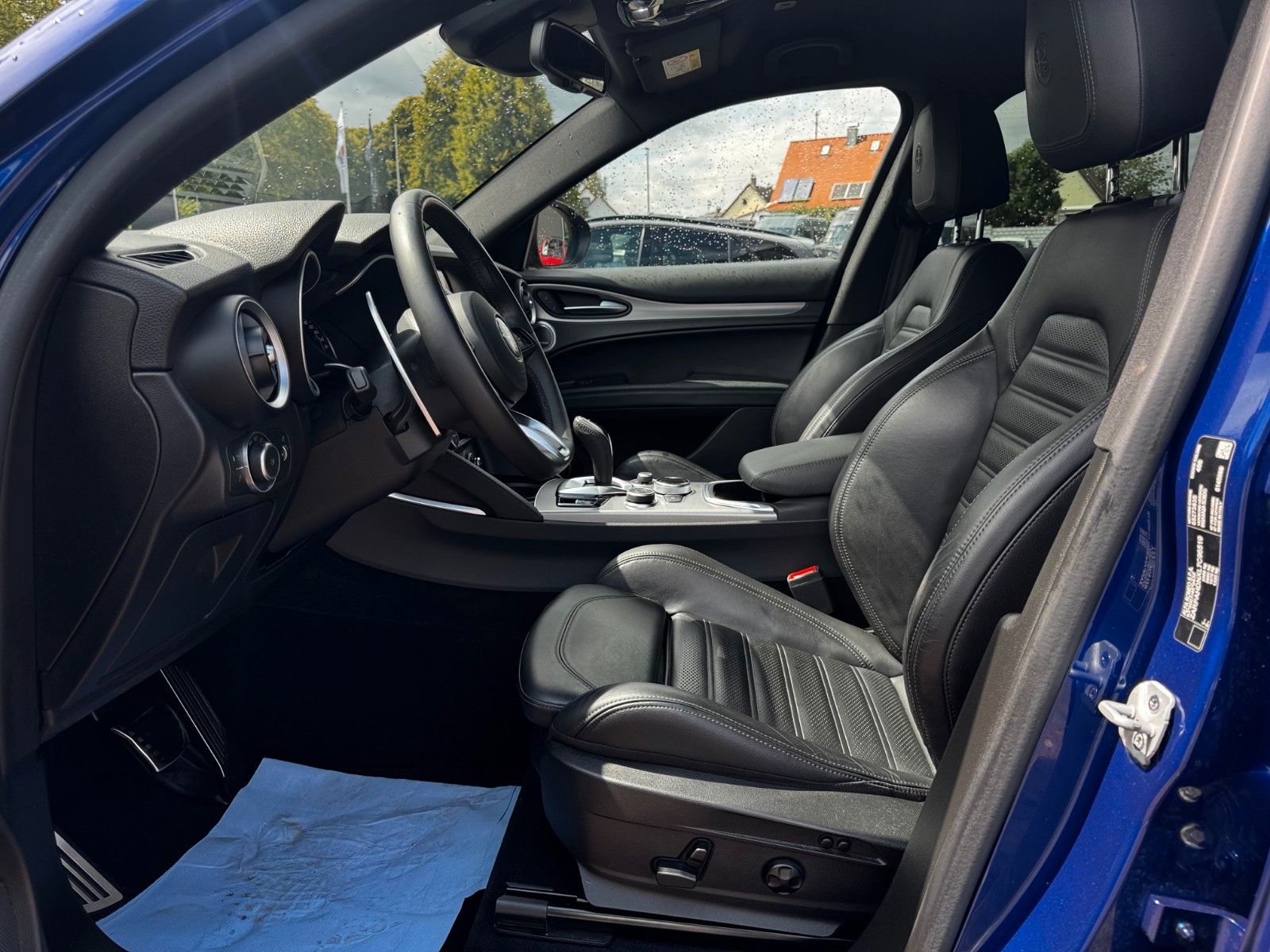 Fahrzeugabbildung Alfa Romeo Stelvio 2,0 Turbo Veloce NAVI ACC SITZHEIZUNG