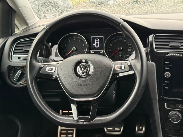 Volkswagen Golf VII Lim. Join Automatik *SH*PDC*BT*MFL*NAVI