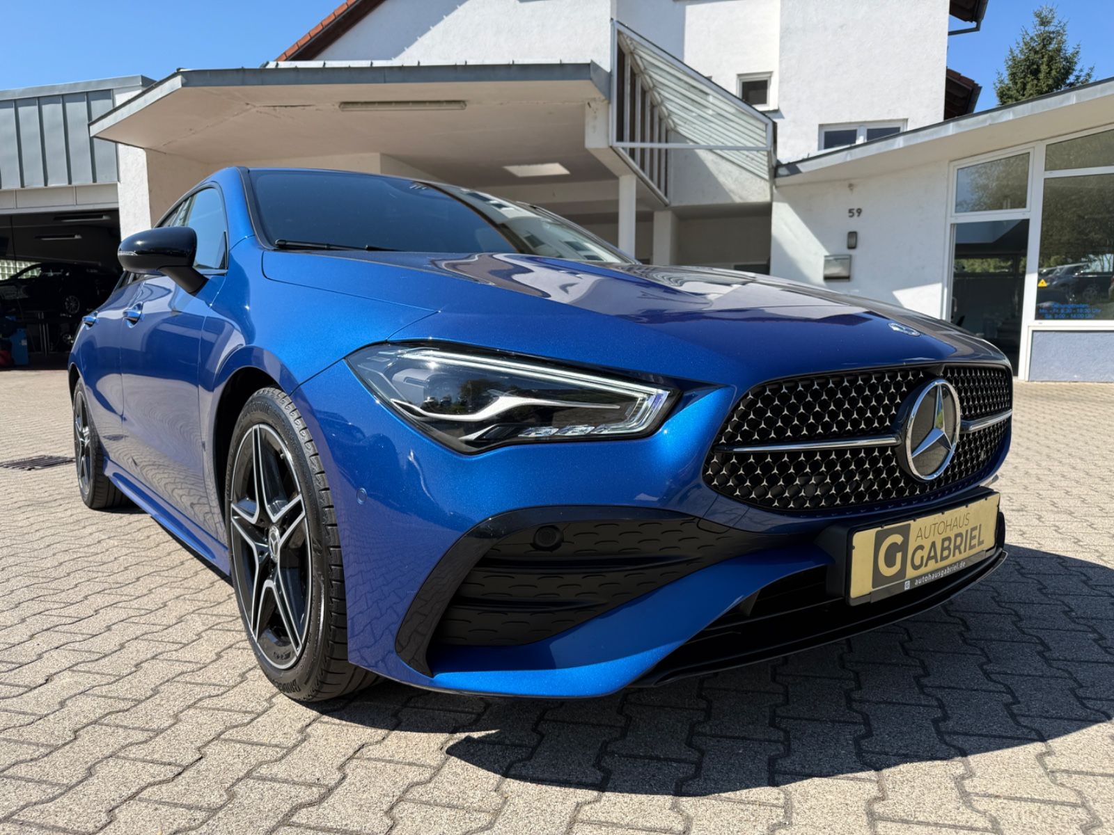 MERCEDES-BENZ CLA 200 d AMG Advanced Plus Night Ambiente DTC+