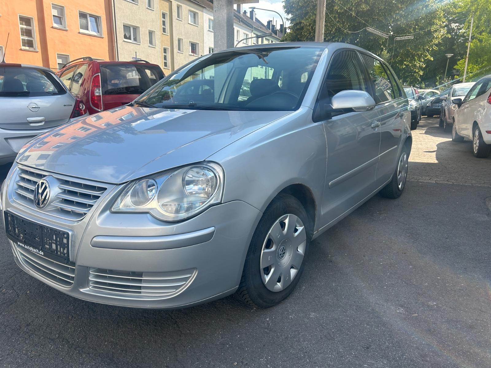 Volkswagen Polo*TÜV NEU*SERVICE NEU*4-Türer