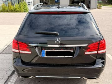 Mercedes E 250 - 5