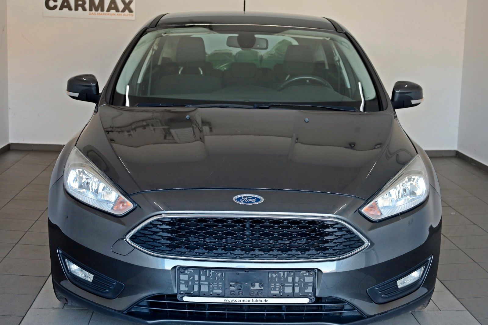 Fahrzeugabbildung Ford Focus Lim. Business,Tempomat,PDC,Navi,SH,SR+WR