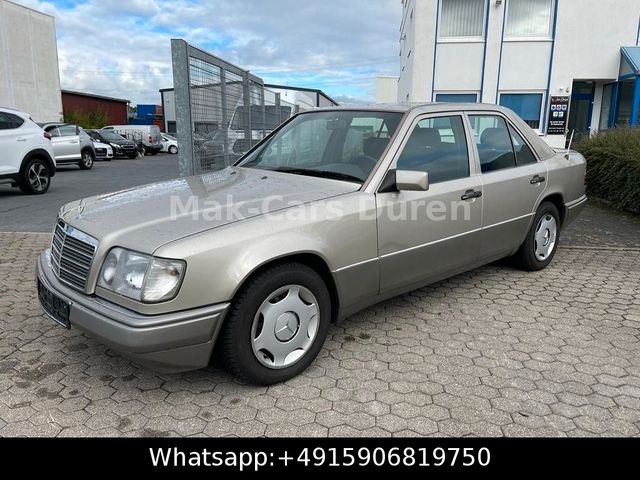 Mercedes-Benz E 220--Automatik--