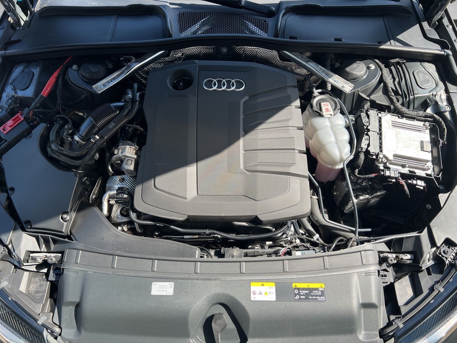 A4 Avant 40 TDI quattro S tronic Pano*Navi*AHK*K