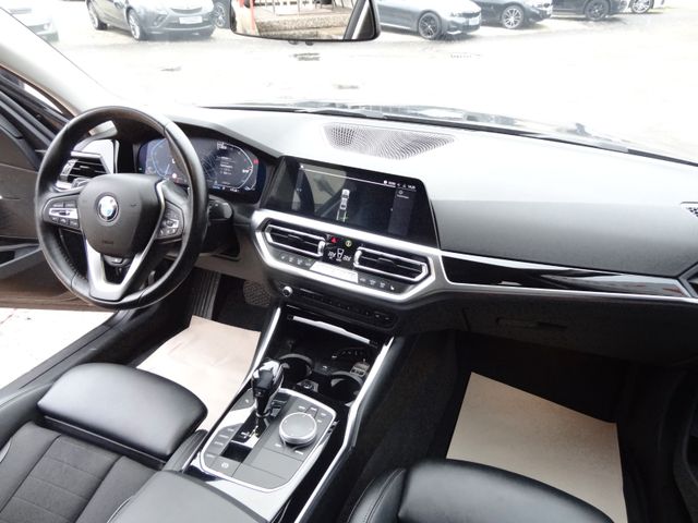 Fahrzeugabbildung BMW 320d Sport Line/1.Hd/Virtual/AHK/Leder Navi/