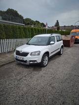 Skoda Yeti 2.0 TDI 4x4 Ambition Outdoor Ambition O... - Skoda Yeti Gebrauchtwagen in München