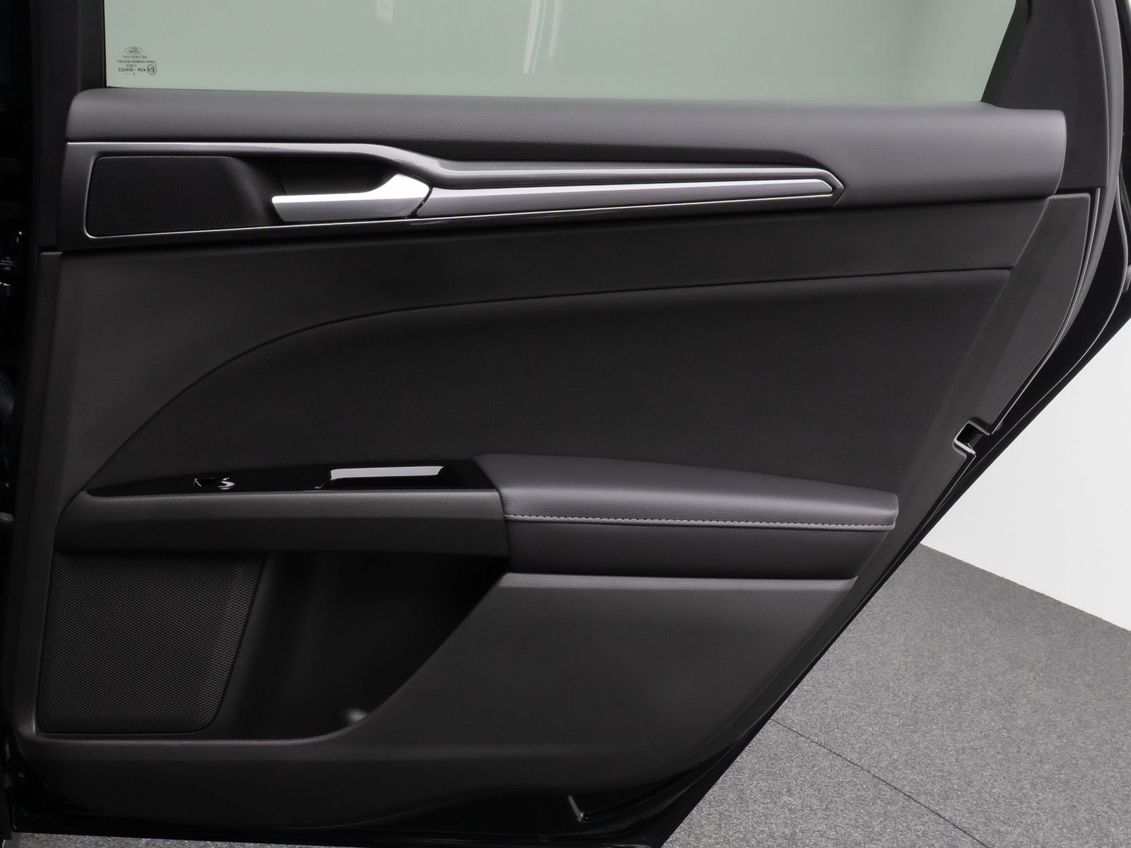 Fahrzeugabbildung Ford Mondeo Turnier Titanium Kamera SYNC StzhzgV/H