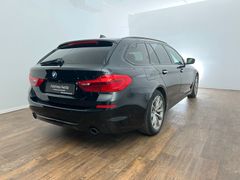 BMW 520 d M Sport Line / 2.HD / NUR 87.tKM /PANORAMA BMW 520 d M Sport Line / 2.HD / NUR 87.tKM /PANORAMA
