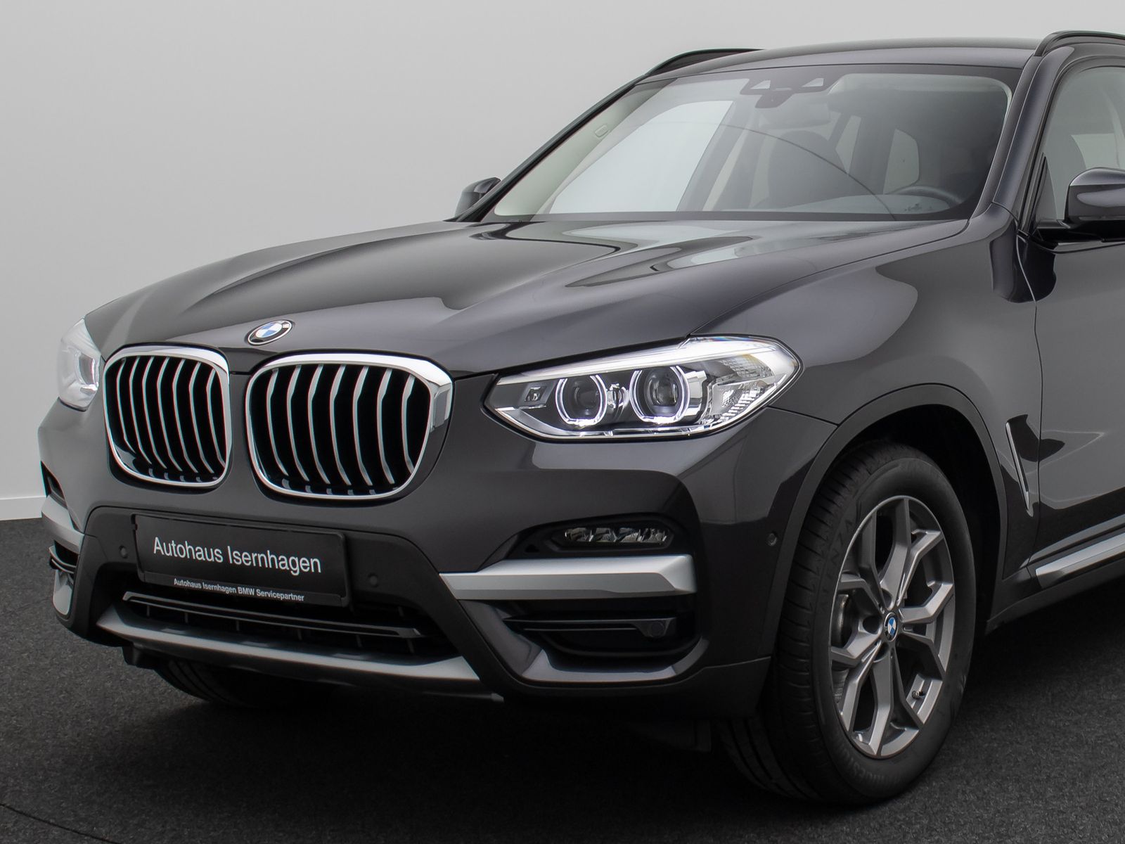 Fahrzeugabbildung BMW X3 xD20d xLine Kamera DAB Memory AHK Komfort 19"