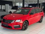 Skoda Octavia Combi RS 245*PANO*KAM*ALCANTARA*AHK*ACC* - Skoda Octavia: Rot