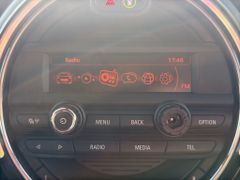 Fahrzeugabbildung MINI Clubman One KEYLESS PDC SITZHEIZUNG