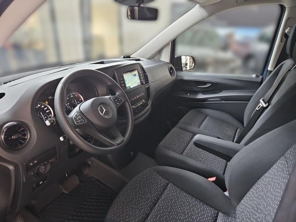 Fahrzeugabbildung Mercedes-Benz Vito 114 4x4 Kasten Lang Navi DAB Tempomat PTS