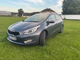 Kia Ceed Sportswagon - Kia aus 2014 mit Diesel-Antrieb: Kombi