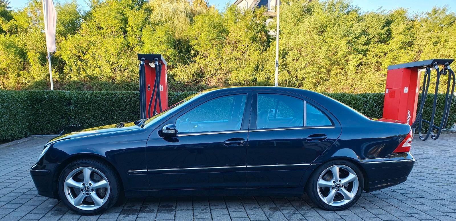 Mercedes-Benz C 200