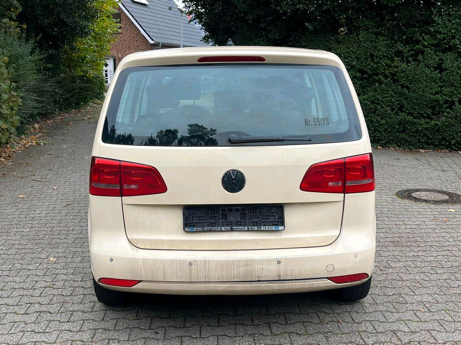 Volkswagen Touran 2015 — photo 6